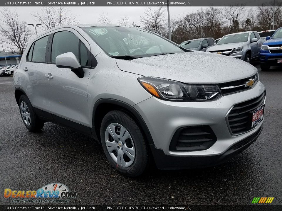 2018 Chevrolet Trax LS Silver Ice Metallic / Jet Black Photo #1