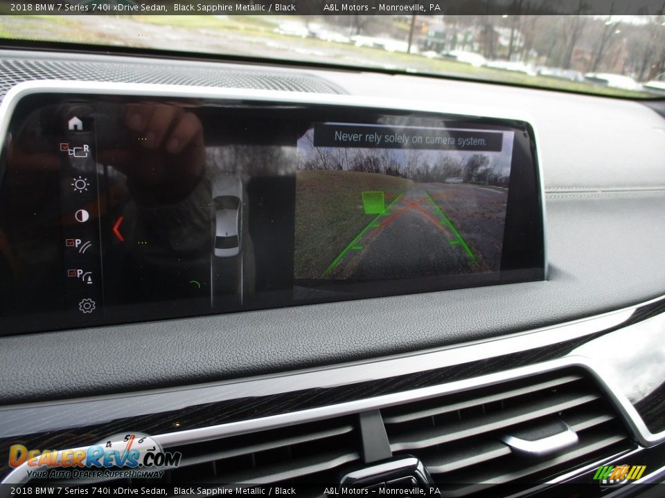 2018 BMW 7 Series 740i xDrive Sedan Black Sapphire Metallic / Black Photo #17