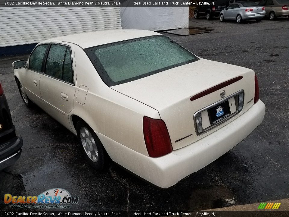 2002 Cadillac DeVille Sedan White Diamond Pearl / Neutral Shale Photo #3