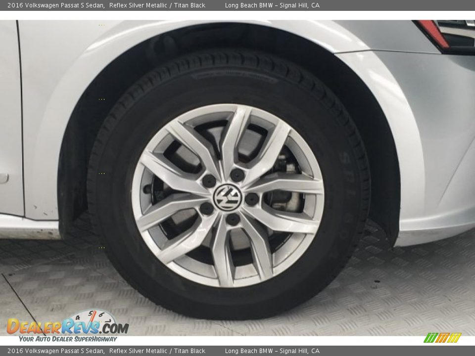 2016 Volkswagen Passat S Sedan Reflex Silver Metallic / Titan Black Photo #8