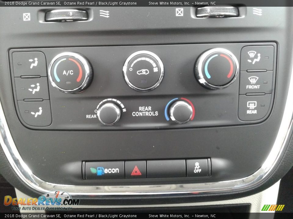 2018 Dodge Grand Caravan SE Octane Red Pearl / Black/Light Graystone Photo #27