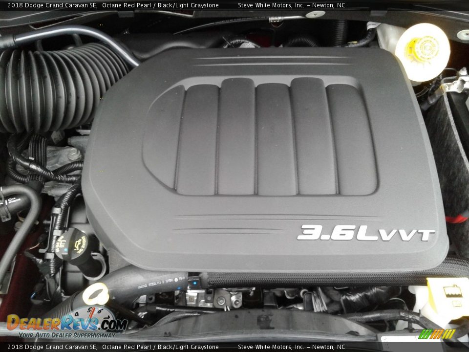 2018 Dodge Grand Caravan SE Octane Red Pearl / Black/Light Graystone Photo #32