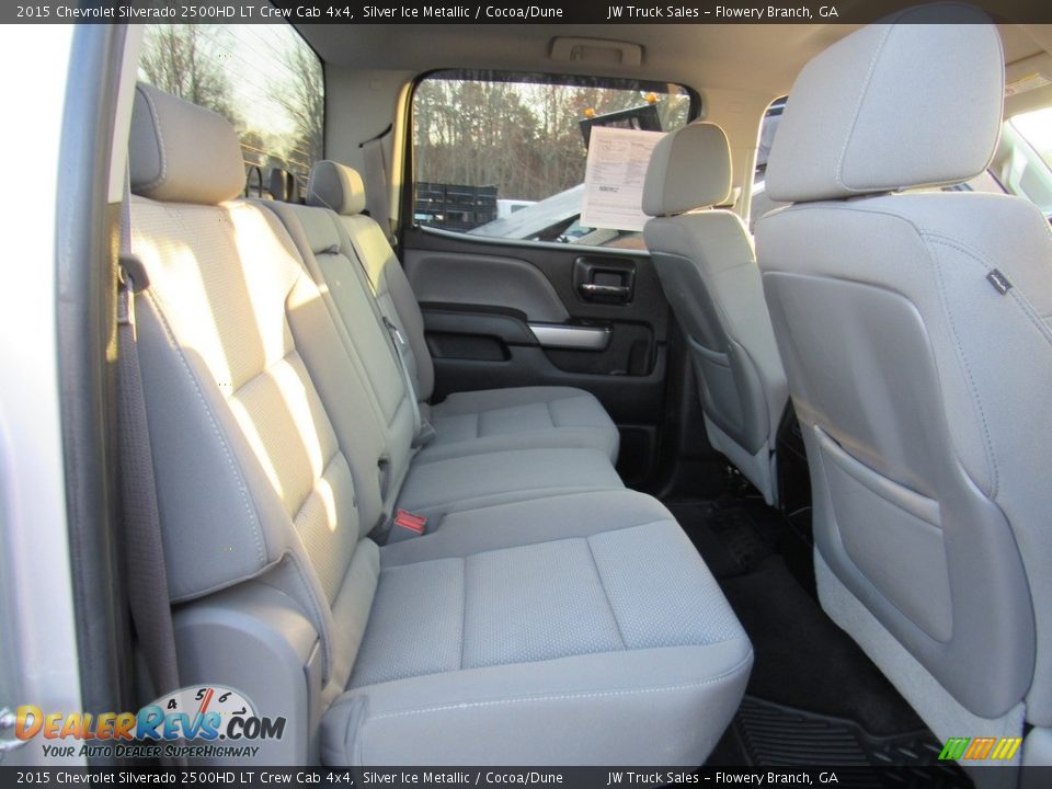 2015 Chevrolet Silverado 2500HD LT Crew Cab 4x4 Silver Ice Metallic / Cocoa/Dune Photo #33
