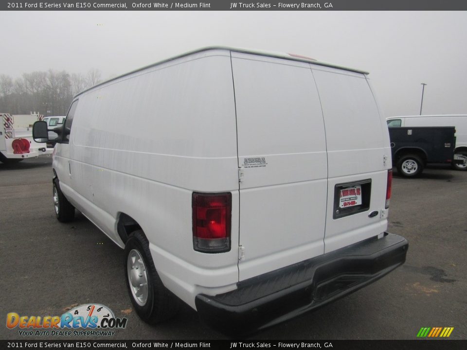2011 Ford E Series Van E150 Commercial Oxford White / Medium Flint Photo #3