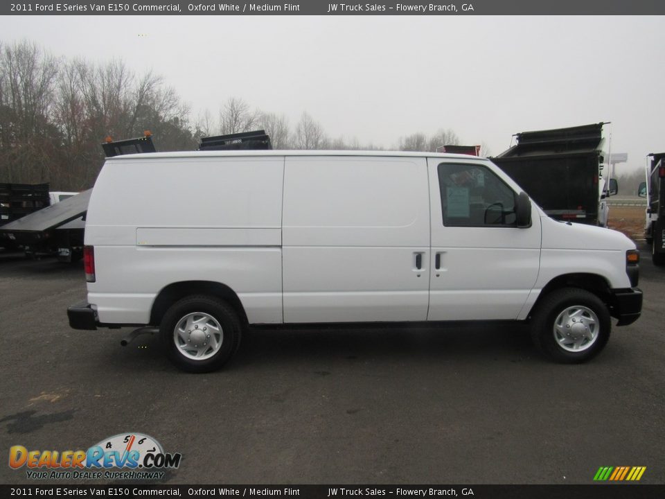 2011 Ford E Series Van E150 Commercial Oxford White / Medium Flint Photo #6