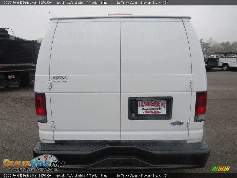 2011 Ford E Series Van E150 Commercial Oxford White / Medium Flint Photo #9