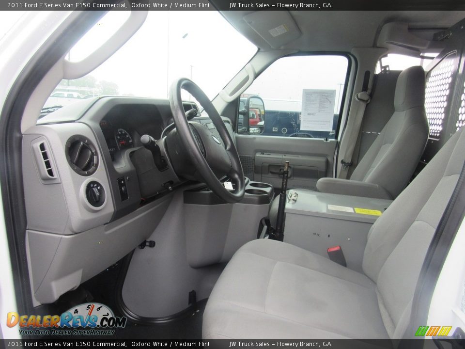 2011 Ford E Series Van E150 Commercial Oxford White / Medium Flint Photo #25