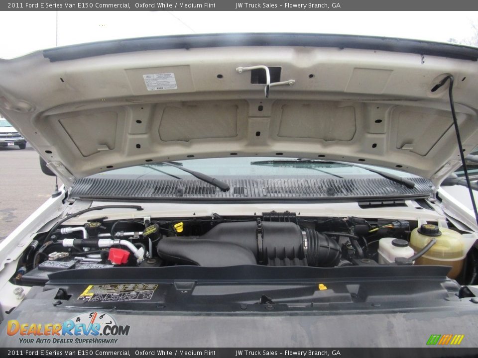 2011 Ford E Series Van E150 Commercial Oxford White / Medium Flint Photo #31