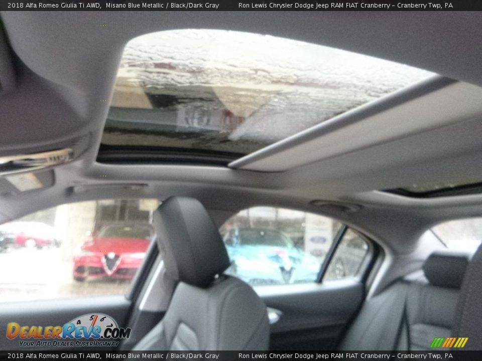 2018 Alfa Romeo Giulia Ti AWD Misano Blue Metallic / Black/Dark Gray Photo #22