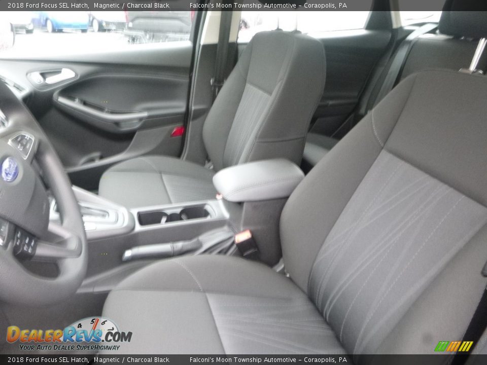 2018 Ford Focus SEL Hatch Magnetic / Charcoal Black Photo #11