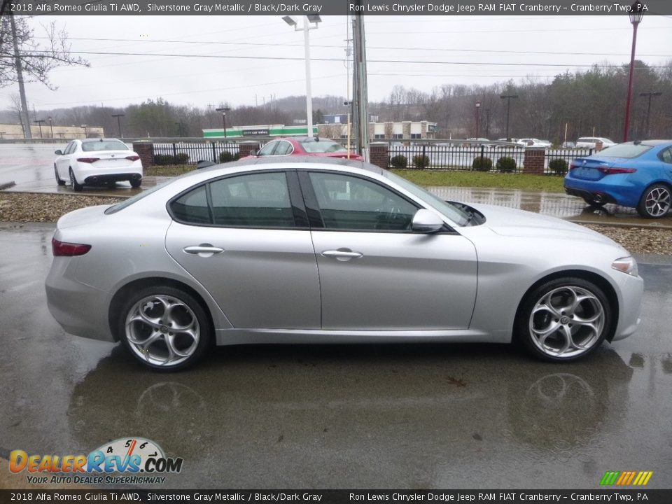 2018 Alfa Romeo Giulia Ti AWD Silverstone Gray Metallic / Black/Dark Gray Photo #9