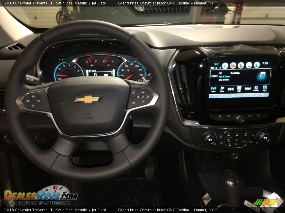 2018 Chevrolet Traverse LT Satin Steel Metallic / Jet Black Photo #12