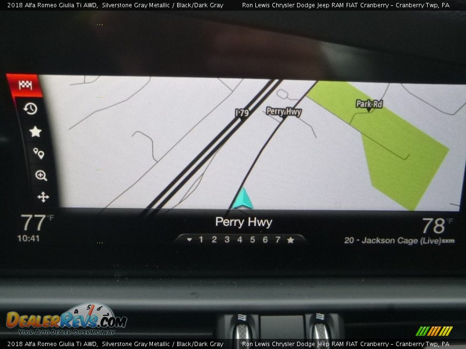 2018 Alfa Romeo Giulia Ti AWD Silverstone Gray Metallic / Black/Dark Gray Photo #25