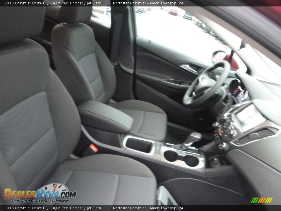 2018 Chevrolet Cruze LT Cajun Red Tintcoat / Jet Black Photo #10