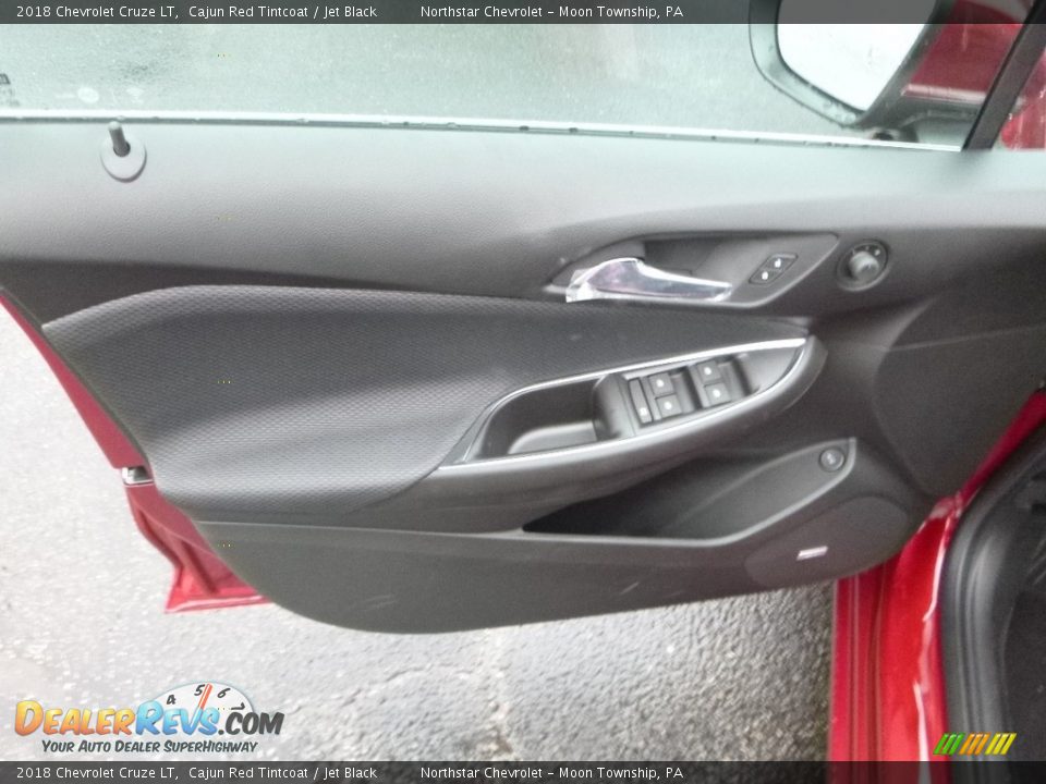2018 Chevrolet Cruze LT Cajun Red Tintcoat / Jet Black Photo #15