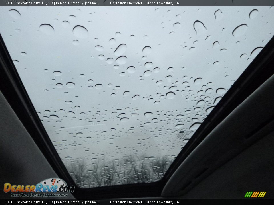 2018 Chevrolet Cruze LT Cajun Red Tintcoat / Jet Black Photo #18