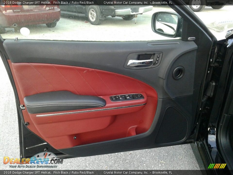 Door Panel of 2018 Dodge Charger SRT Hellcat Photo #17