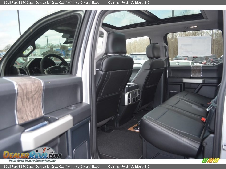 2018 Ford F250 Super Duty Lariat Crew Cab 4x4 Ingot Silver / Black Photo #11