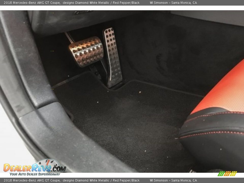 2018 Mercedes-Benz AMG GT Coupe designo Diamond White Metallic / Red Pepper/Black Photo #21