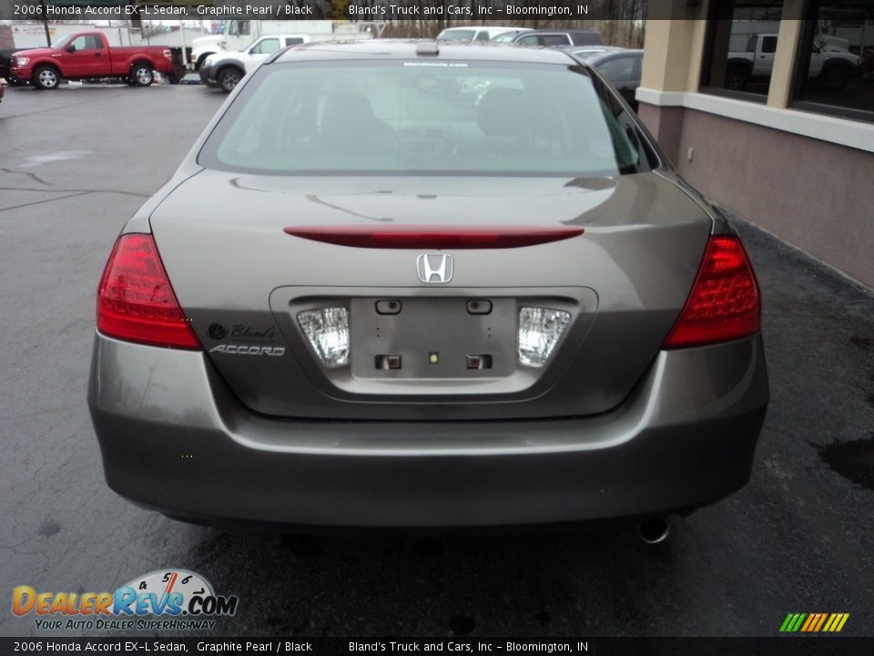 2006 Honda Accord EX-L Sedan Graphite Pearl / Black Photo #26