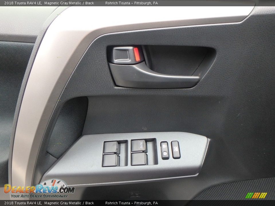 2018 Toyota RAV4 LE Magnetic Gray Metallic / Black Photo #9