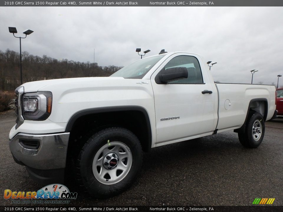 Front 3/4 View of 2018 GMC Sierra 1500 Regular Cab 4WD Photo #1