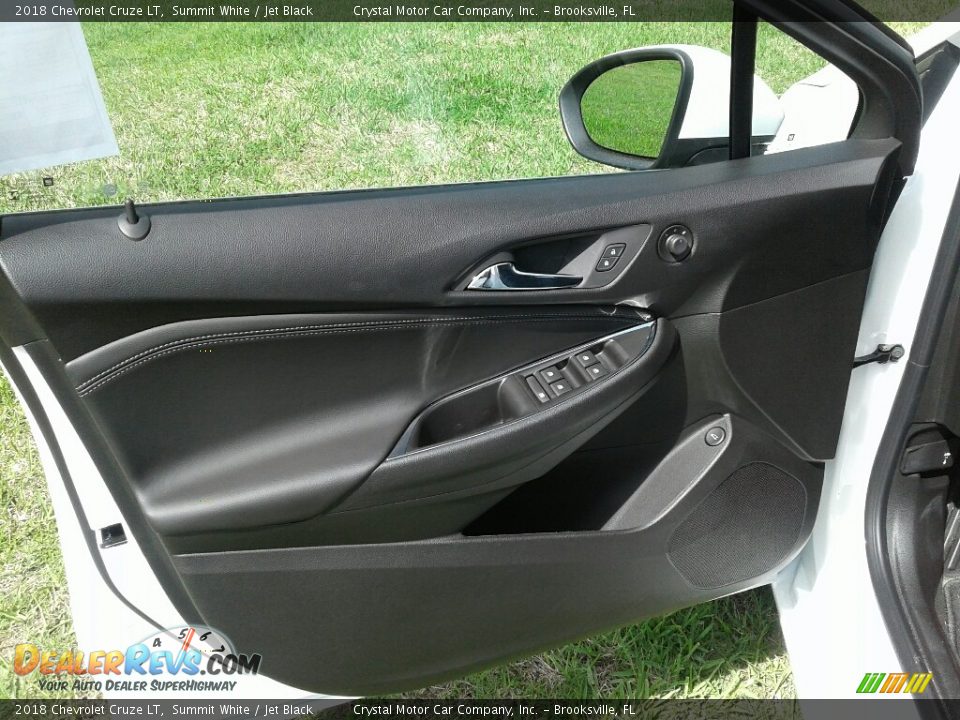 2018 Chevrolet Cruze LT Summit White / Jet Black Photo #17