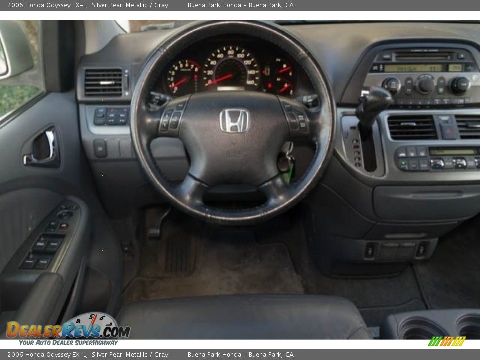 2006 Honda Odyssey EX-L Silver Pearl Metallic / Gray Photo #5
