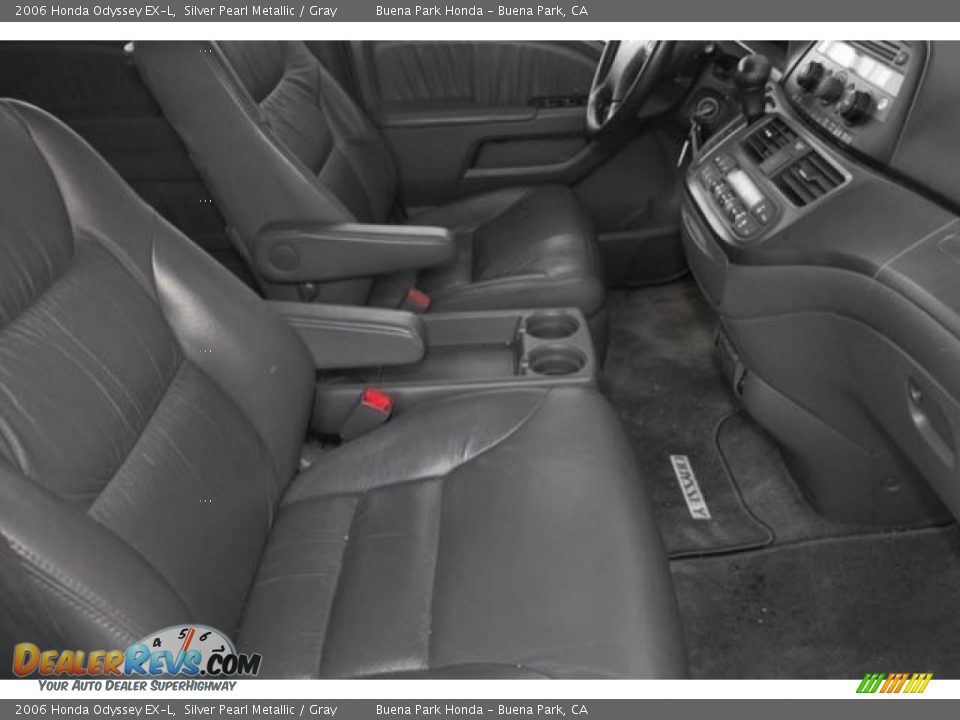 2006 Honda Odyssey EX-L Silver Pearl Metallic / Gray Photo #26