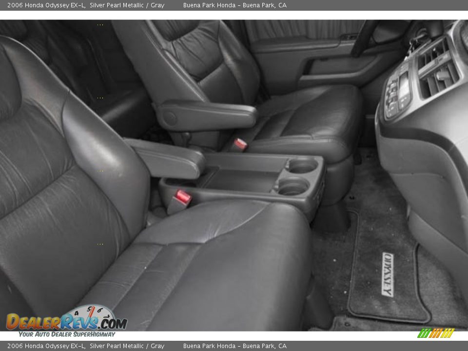 2006 Honda Odyssey EX-L Silver Pearl Metallic / Gray Photo #27