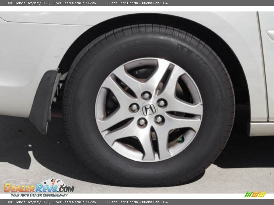 2006 Honda Odyssey EX-L Silver Pearl Metallic / Gray Photo #35