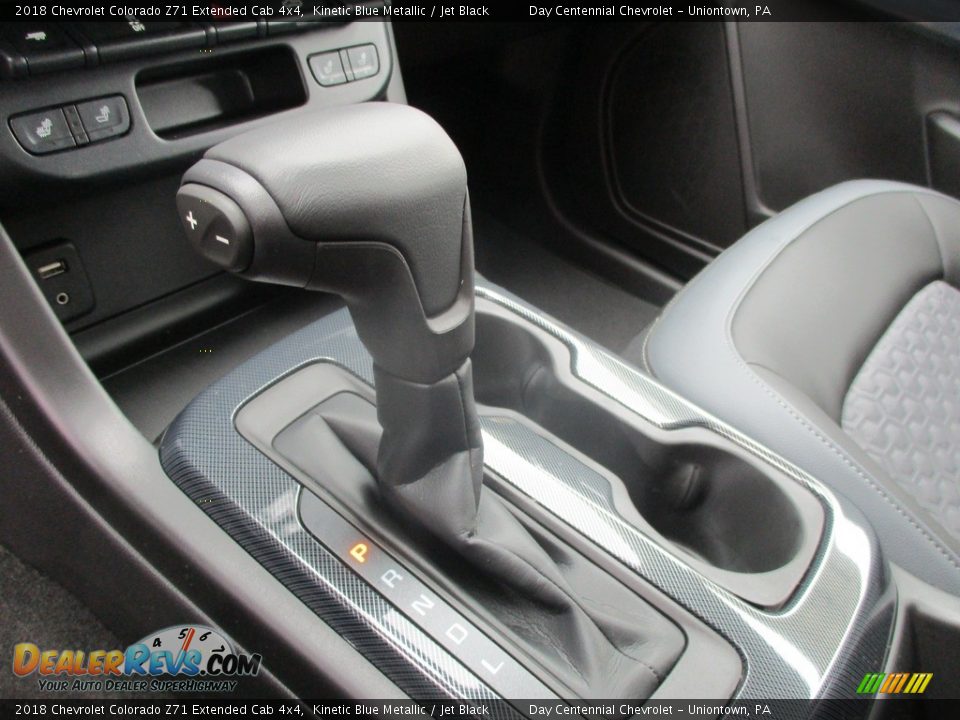2018 Chevrolet Colorado Z71 Extended Cab 4x4 Shifter Photo #19