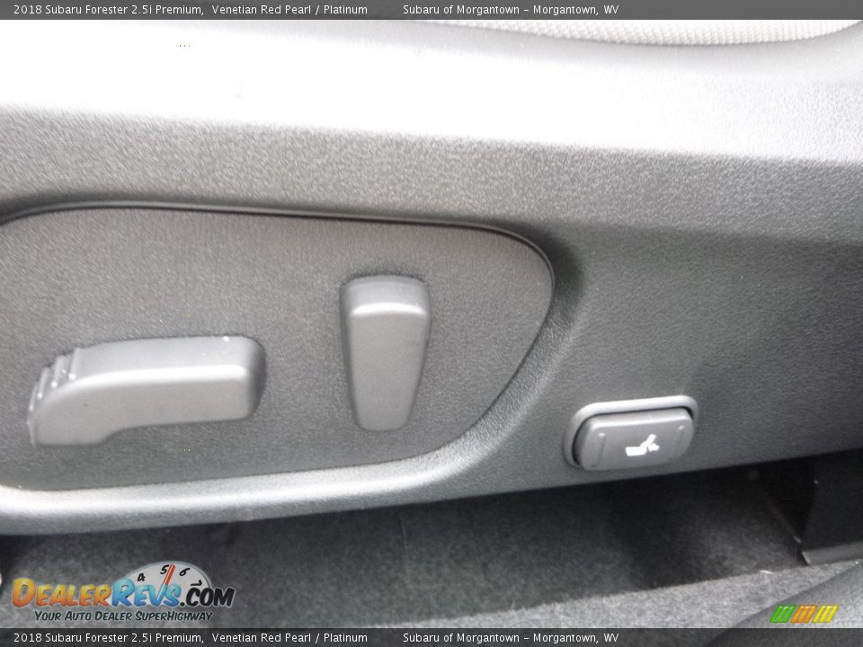 2018 Subaru Forester 2.5i Premium Venetian Red Pearl / Platinum Photo #17