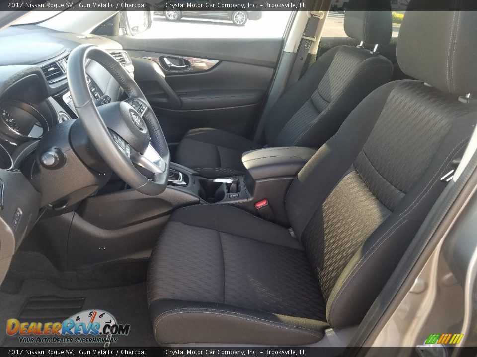 2017 Nissan Rogue SV Gun Metallic / Charcoal Photo #9