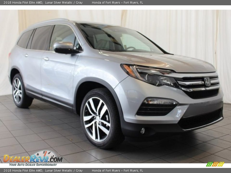 2018 Honda Pilot Elite AWD Lunar Silver Metallic / Gray Photo #2