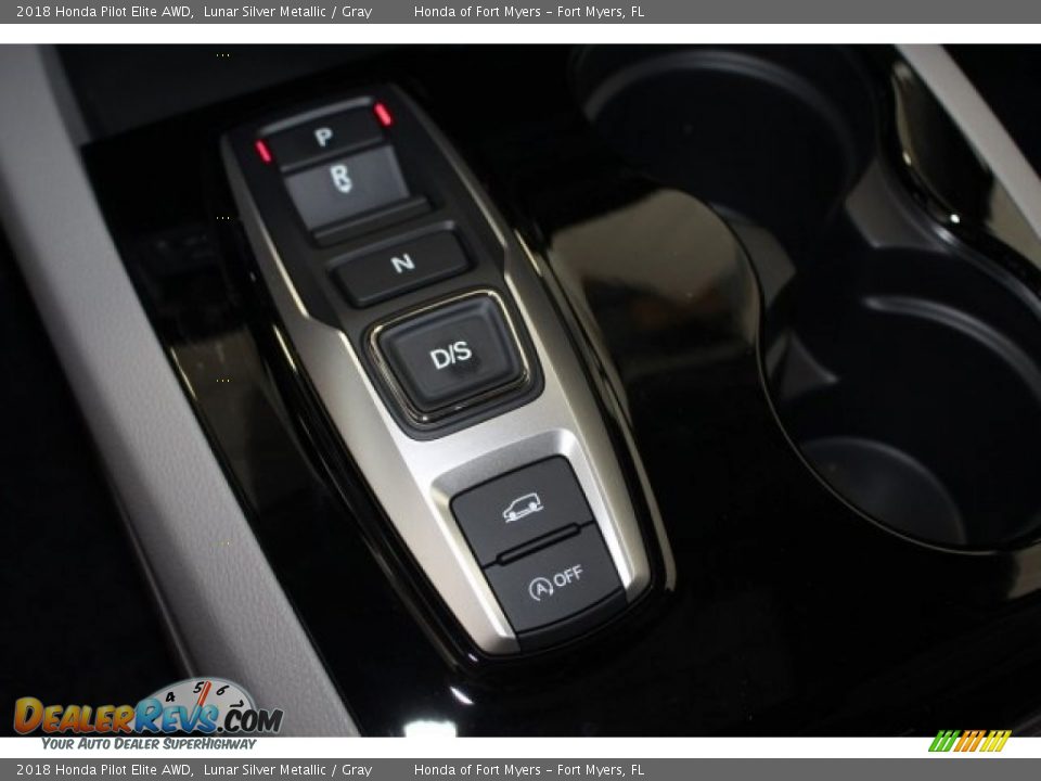 2018 Honda Pilot Elite AWD Lunar Silver Metallic / Gray Photo #33