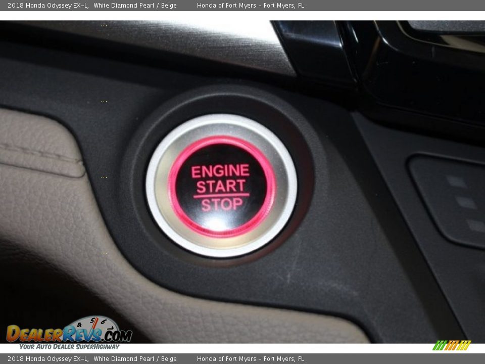 2018 Honda Odyssey EX-L White Diamond Pearl / Beige Photo #30