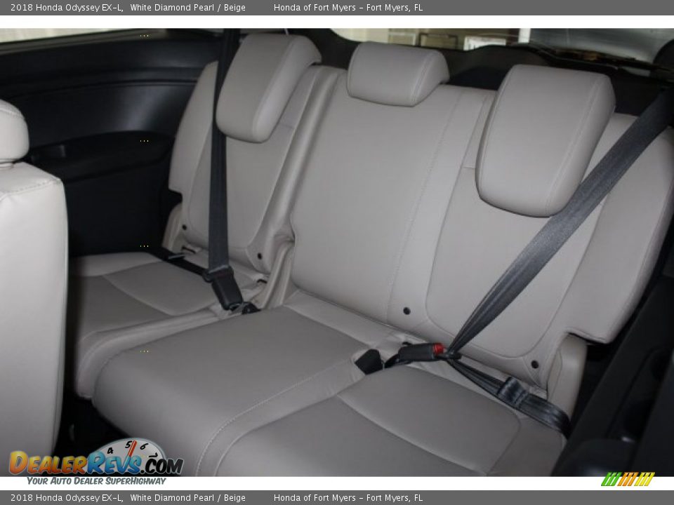 2018 Honda Odyssey EX-L White Diamond Pearl / Beige Photo #34