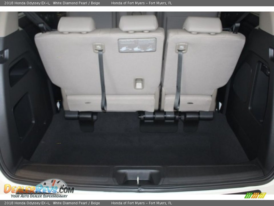 2018 Honda Odyssey EX-L White Diamond Pearl / Beige Photo #35