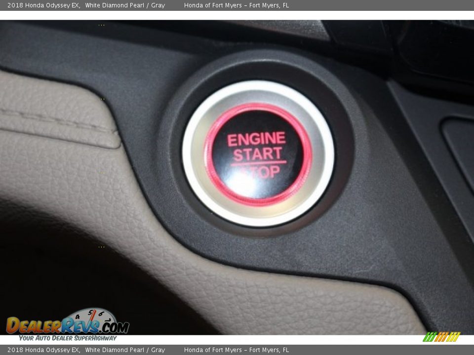 2018 Honda Odyssey EX White Diamond Pearl / Gray Photo #30