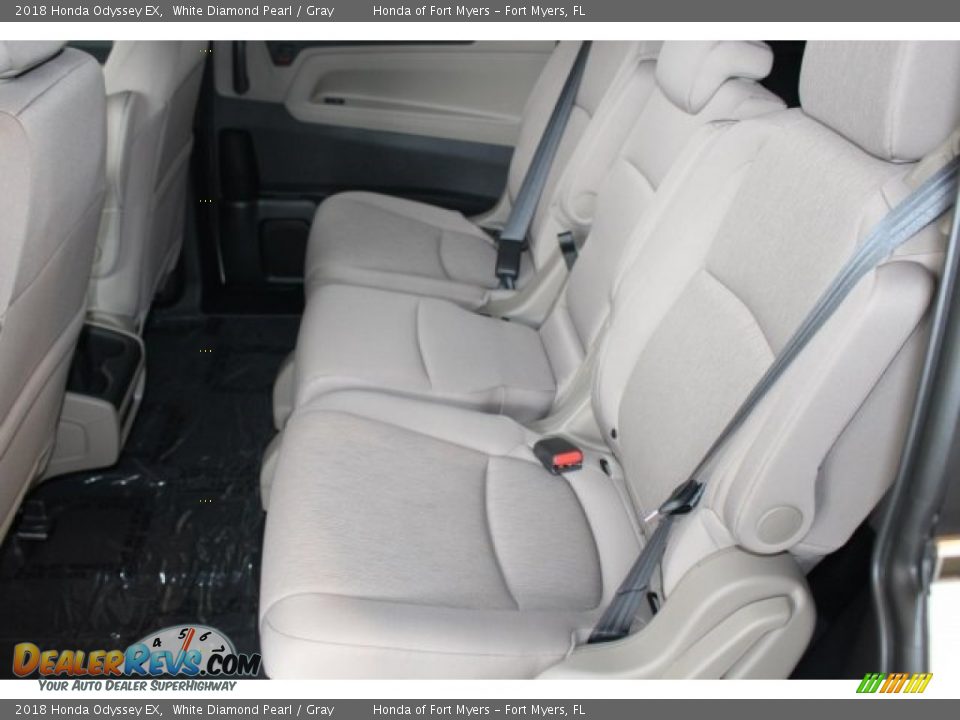 2018 Honda Odyssey EX White Diamond Pearl / Gray Photo #33