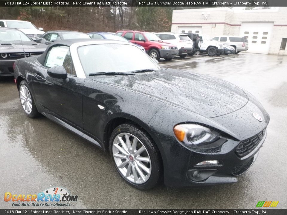 Front 3/4 View of 2018 Fiat 124 Spider Lusso Roadster Photo #7