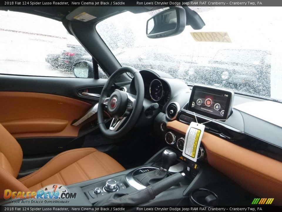 2018 Fiat 124 Spider Lusso Roadster Nero Cinema Jet Black / Saddle Photo #11