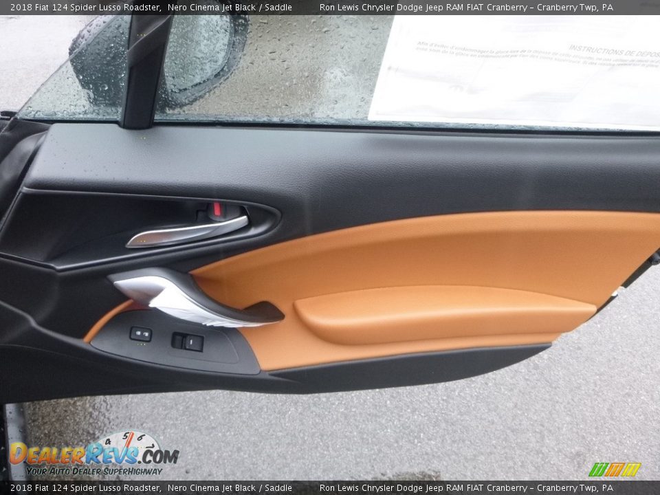 2018 Fiat 124 Spider Lusso Roadster Nero Cinema Jet Black / Saddle Photo #12