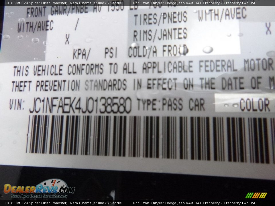 2018 Fiat 124 Spider Lusso Roadster Nero Cinema Jet Black / Saddle Photo #14