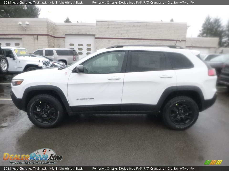 2019 Jeep Cherokee Trailhawk 4x4 Bright White / Black Photo #2