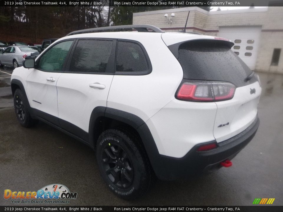 2019 Jeep Cherokee Trailhawk 4x4 Bright White / Black Photo #3