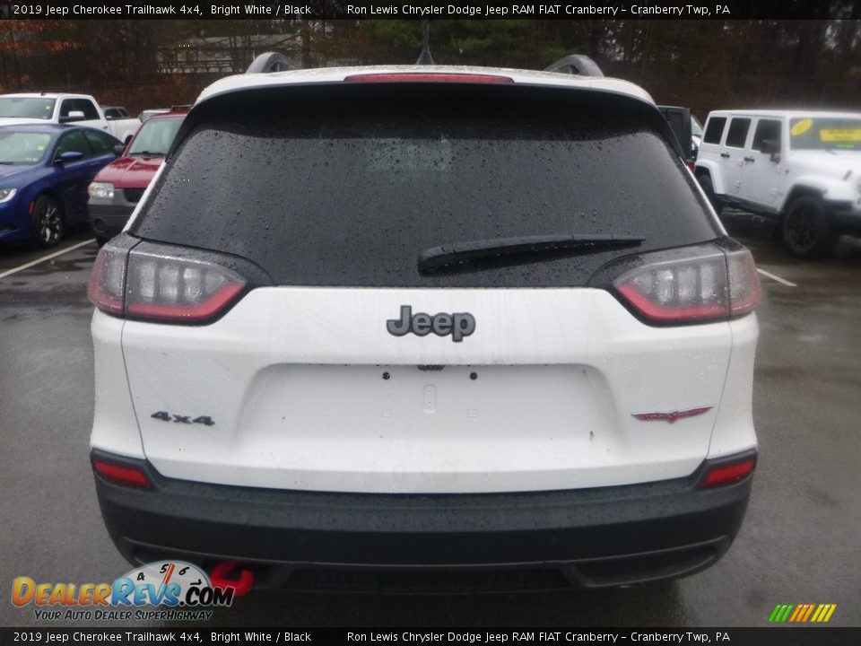 2019 Jeep Cherokee Trailhawk 4x4 Bright White / Black Photo #4