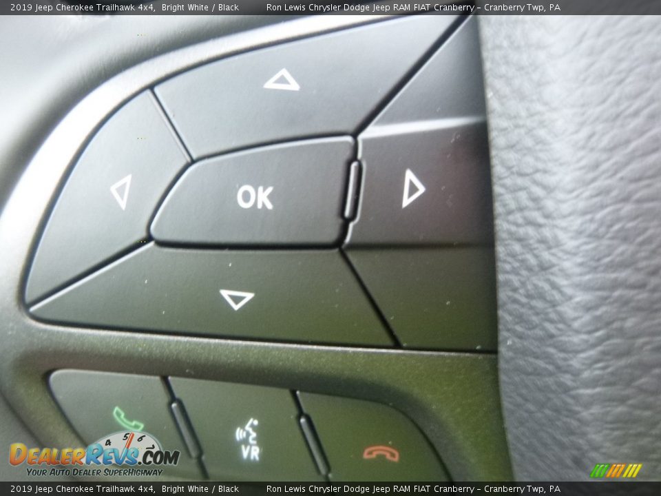 2019 Jeep Cherokee Trailhawk 4x4 Bright White / Black Photo #18