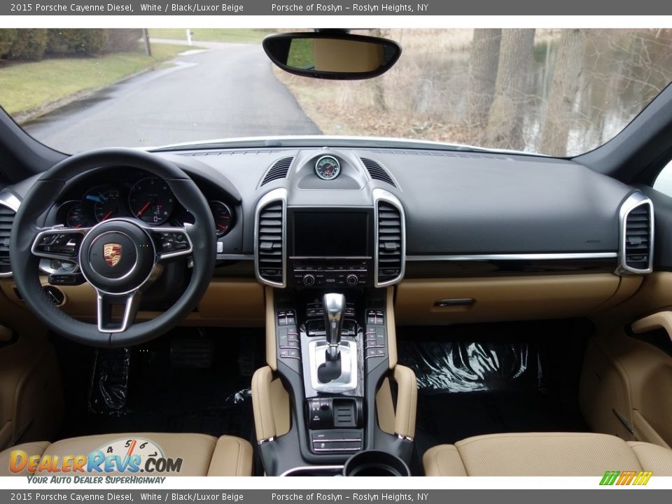 2015 Porsche Cayenne Diesel White / Black/Luxor Beige Photo #14